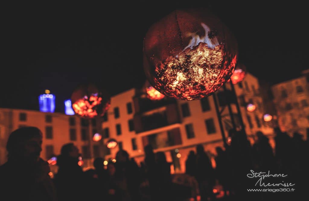 Spectacle de rue de nuit, "Tout Foix Tout flamme"